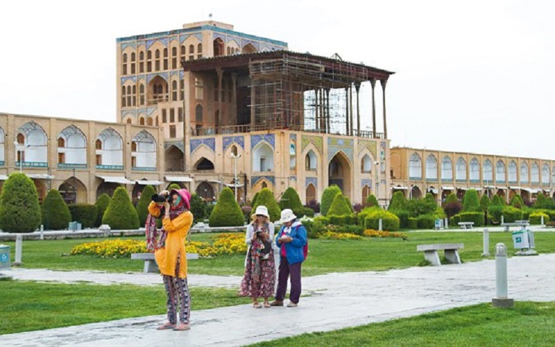 راهکارهایی که سفر به ایران را ارزان تر می کند 