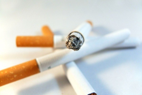 با لابی گری تلاش دارند مالیات سیگار را پایین نگه دارند