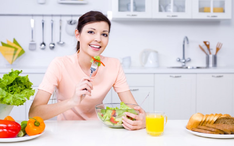 چگونه اشتهای خود را به سوی سلامتی و تعادل کنترل کنیم؟