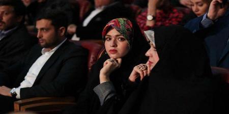 حجاب نتیجه امام خمینی دیشب در اختتامیه جشنواره فجر + عکس