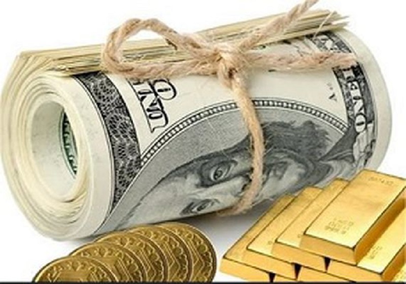 فروش دلار متوقف شد