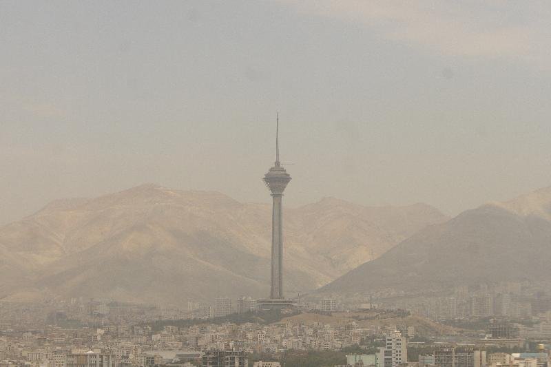روند تغییرات آلاینده های هوای تهران +نمودار