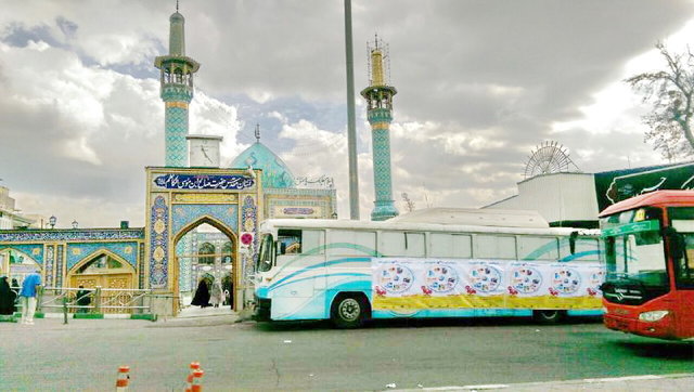  استقرار اتوبوس تغذیه در میادین پایتخت +عکس