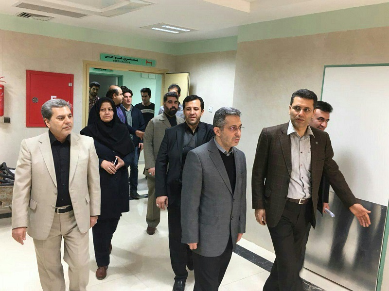 بازدید دکتر جان بابایی از بیمارستان شهید ستاری قرچک ورامین+ عکس