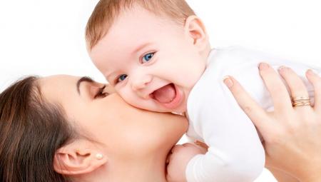  چند راه درمان رفلاکس معده شیرخواران