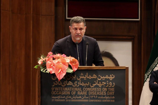  علی دایی سفیر بنیاد بیماری‌های نادر شد