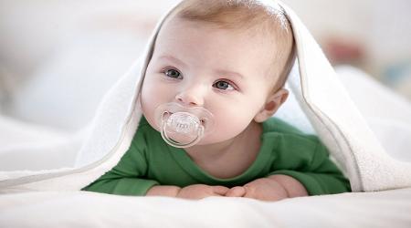  پستانک چه عوارض هایی در فک و دندان نوزاد ایجاد می کند؟ 