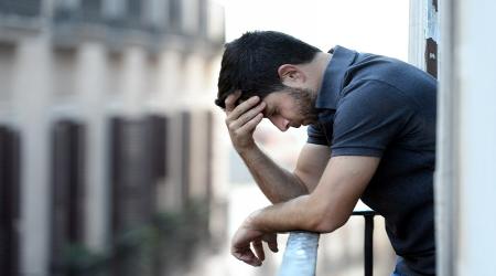 به این دلیل افسردگی را از خودتان دور کنید 