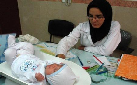 وظیفه بهورز مدیریت سلامت است نه درمان 
