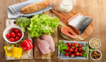 ۲۸ توصیه غذایی برای مبتلایان به سرطان