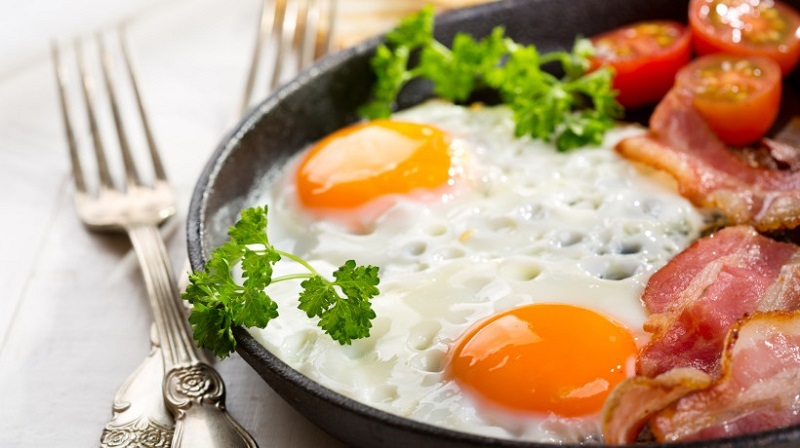 صبحانه، بهترین وعده برای کاهش تری گلیسیرید
