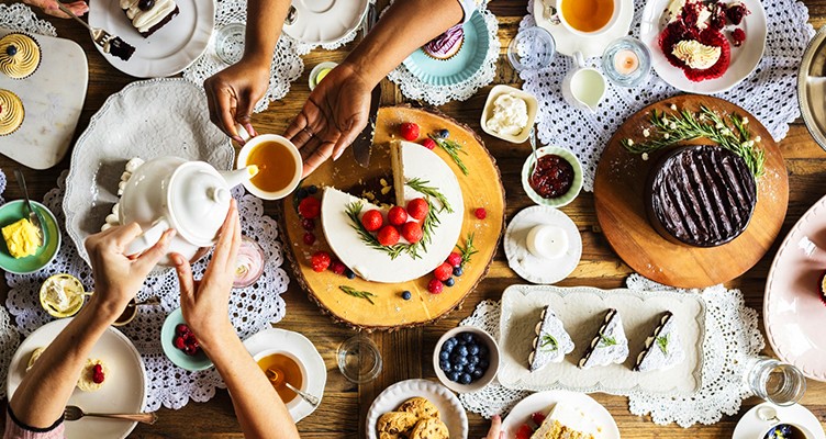 ۸ ترفند برای پیشگیری از چاقی در تعطیلات عید