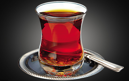 ۱۱ خاصیت چای سیاه