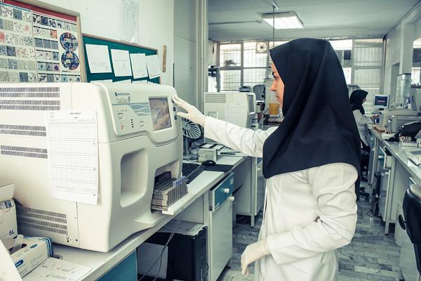 نقش آزمایشگاه‌ها در شناسایی بارداری‌ پرخطر