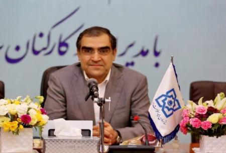 وزیربهداشت: برخوردار بودن متمولان از خدمات بیمه رایگان، خیانت است