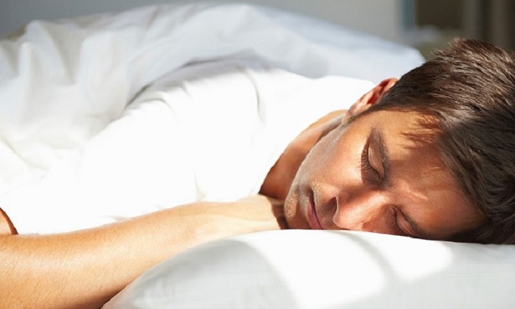  چطور تنها با ۴ ترفند ساده، خواب راحت داشته باشیم؟ 