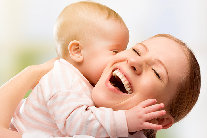  چگونه یک مادر شاد باشیم؟