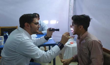 حضور پزشکان داوطلب در مناطق زلزله زده تا پایان خرداد