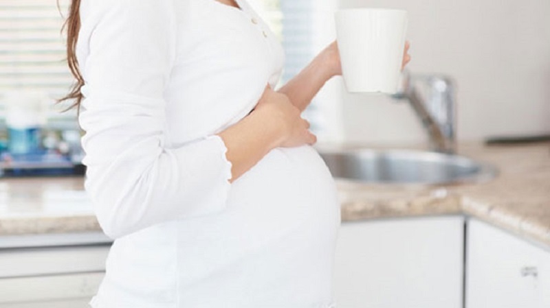  ارتباط مصرف کافئین در بارداری و اضافه وزنِ کودک