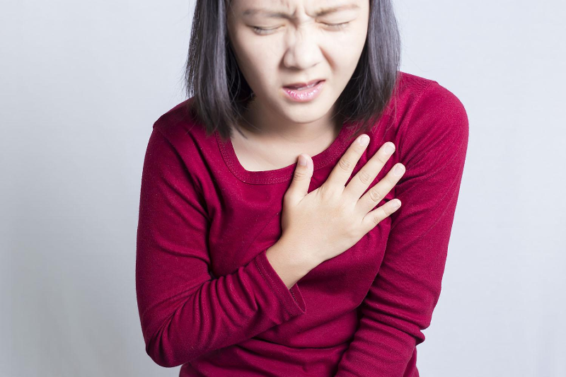 نشانه های حمله قلبی در زنان چیست؟