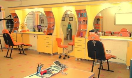  دخالت آرایشگاه ها در حوزه پزشکی جرم است