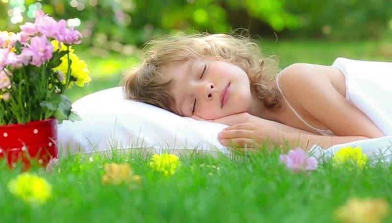 چگونه در فصل بهار چرخه خوابمان را تنظیم کنیم؟