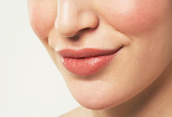 راهکارهایی ساده برای از بین بردن خط خنده