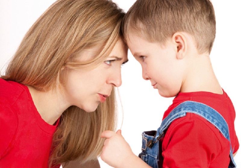  چگونه کودک حرف شنو داشته باشیم؟