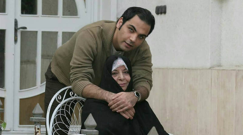 احسان علیخانی و مادرش + عکس
