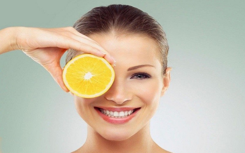 سالم ترین گزینه های غذایی برای رفع چروک های صورت