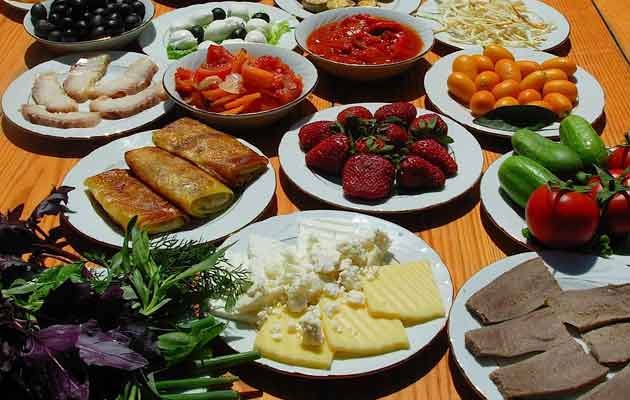 خوردن غذاهای سرد در زمستان ممنوع!