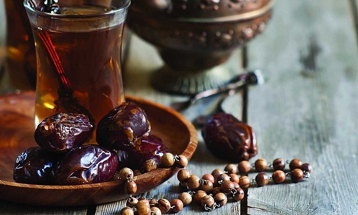 بهترین راهکار برای تنظیم قندخون ورزشکاران در ماه رمضان 