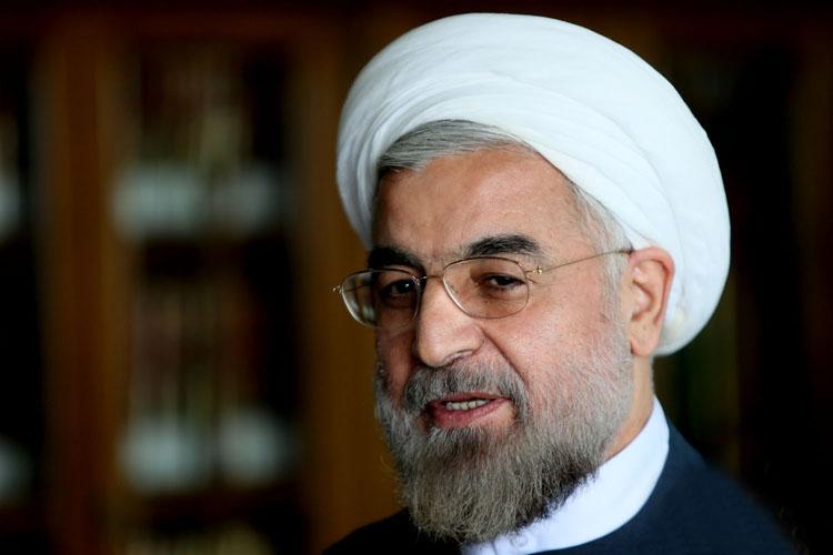 رئیس جمهور به اختلاف وزارت بهداشت و تامین اجتماعی ورود کند