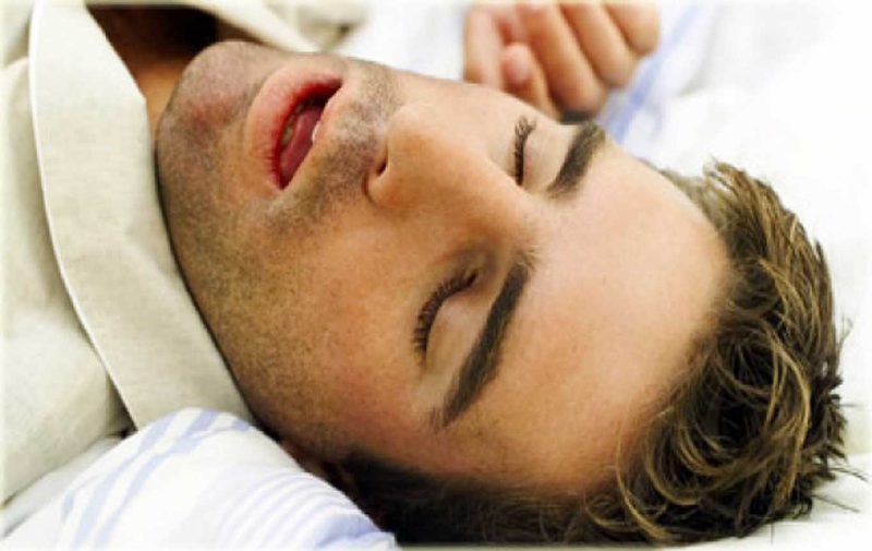 وقفه تنفسی هنگام خواب را جدی بگیرید