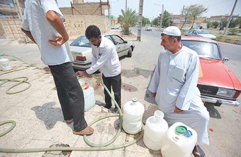 رفع مشکل کم آبی بوشهر به آب شیرین کن های بزرگ نیاز دارد