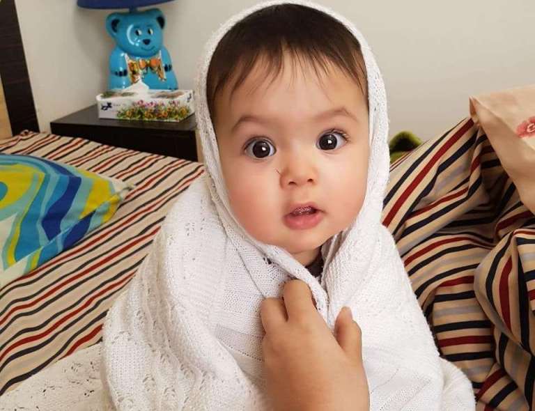 دختران مجرد فرزندخواندگی کودکان مونث را می پذیرند