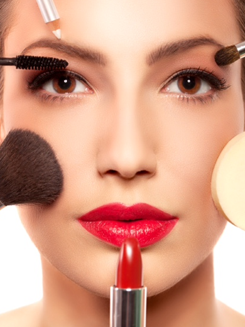 تاثیرات مثبت آرایش و لباس زیبا بر سلامت روان