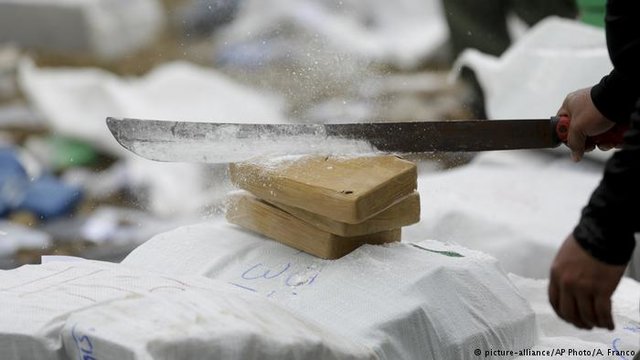 انتقال 30 درصد موادمخدر افغانستان از طریق مرزهای ایران