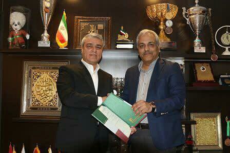 مهران مدیری عضو فدراسیون بولینگ و بیلیارد شد! + عکس