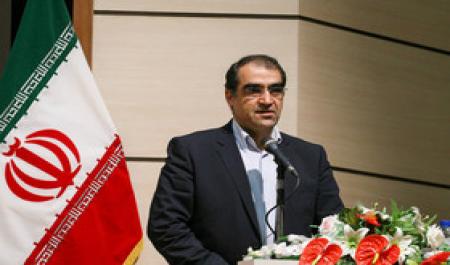 انتقاد وزیر بهداشت از حمایت کم‌رنگ بیمه‌ها از بیماران اعصاب و روان