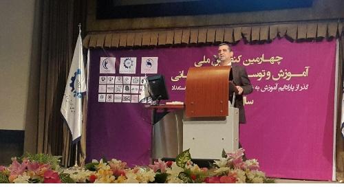  بهبود و ارتقاء آموزش کارکنان با رویکرد الگوبرداری، بومی سازی و استفاده از تجارب موجود 