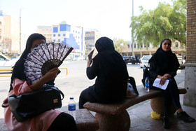 گرما در غرب و جنوب غرب کشور ماندگار است