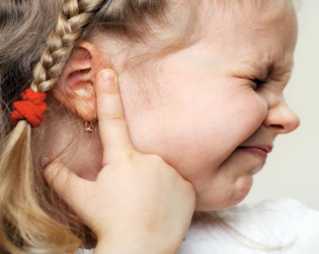 تجویز سمعک به وسیله برخی از شرکت های تجهیزات پزشکی غیرقانونی است