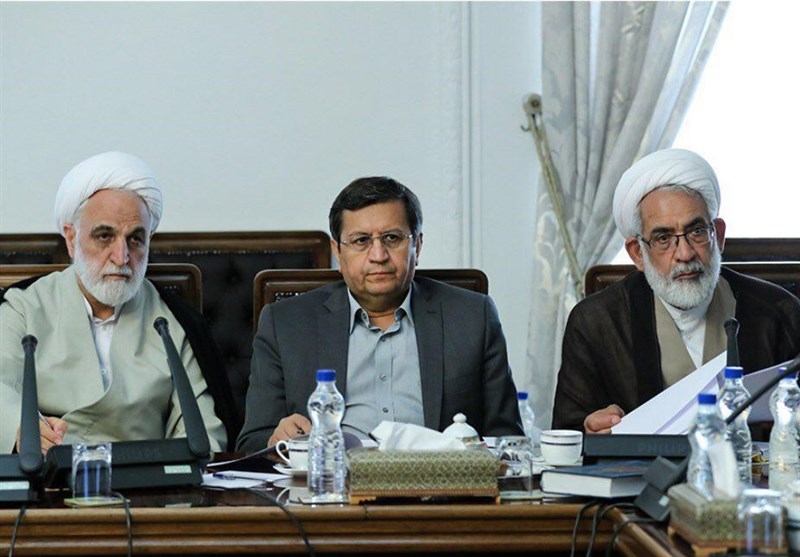 اولین حضور رسمی رئیس جدید بانک مرکزی در جمع سران قوا + عکس