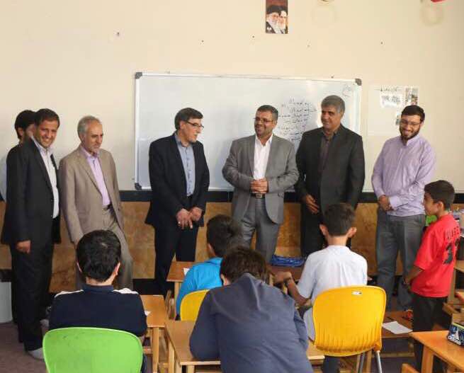  مدیرکل آموزش و پرورش تهران از مجتمع فرهنگی آموزشی سراج منطقه ٥ بازدید کرد+عکس
