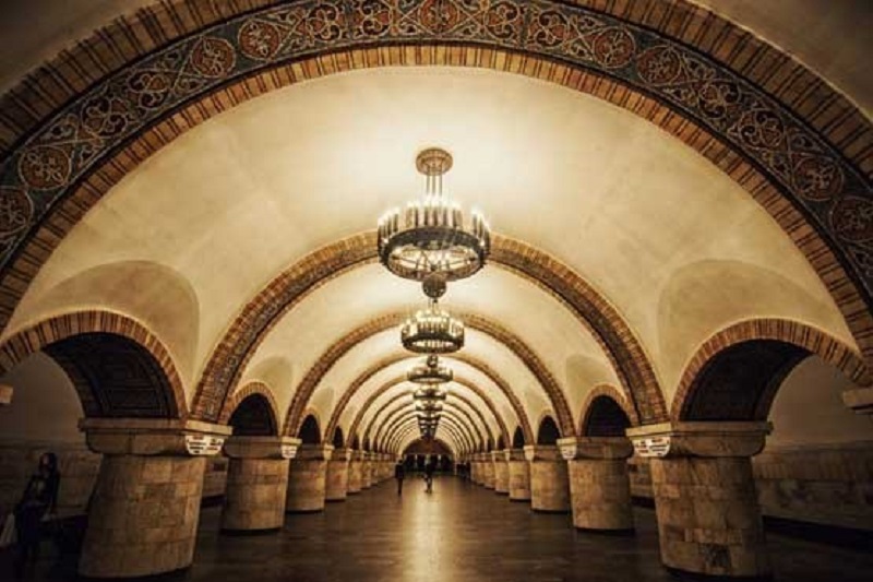  تصاویری از عمیق‌ترین متروی جهان