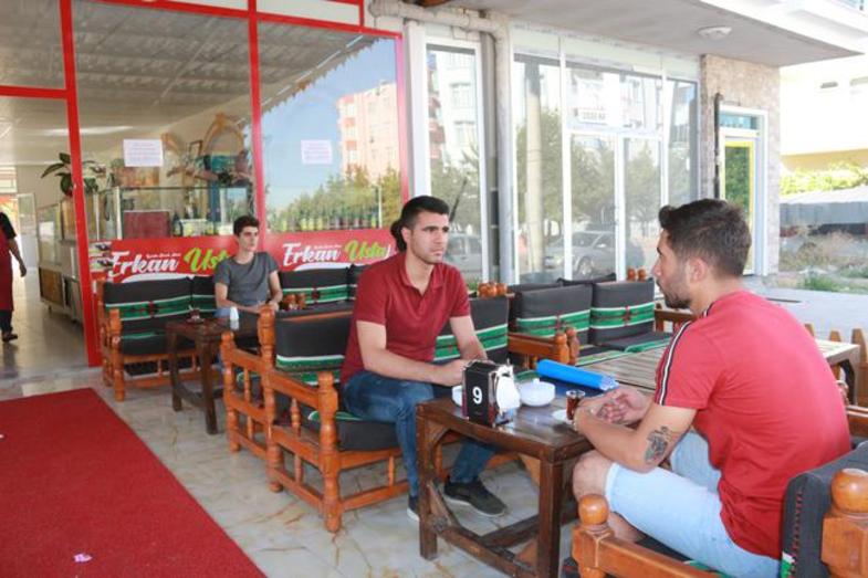 غذای مجانی با تبدیل ۱۰۰ دلار در ترکیه! + عکس