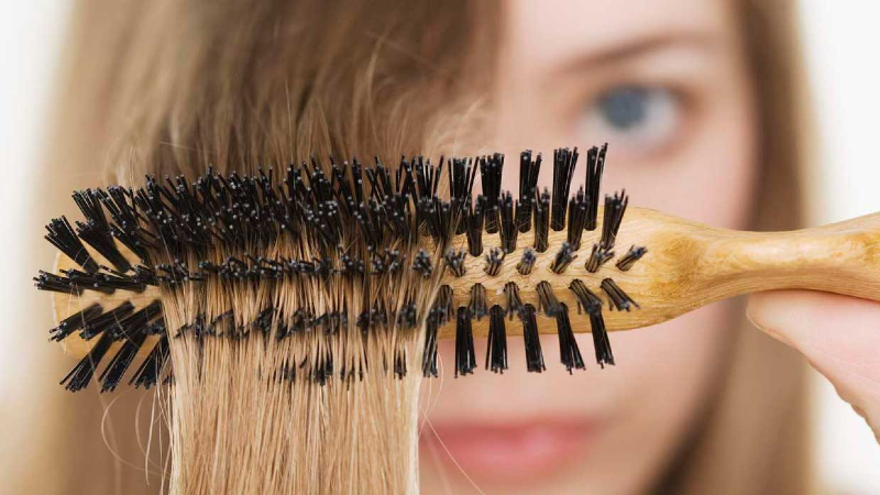 مهمترین علت نازک شدن تارهای موی سر چیست؟