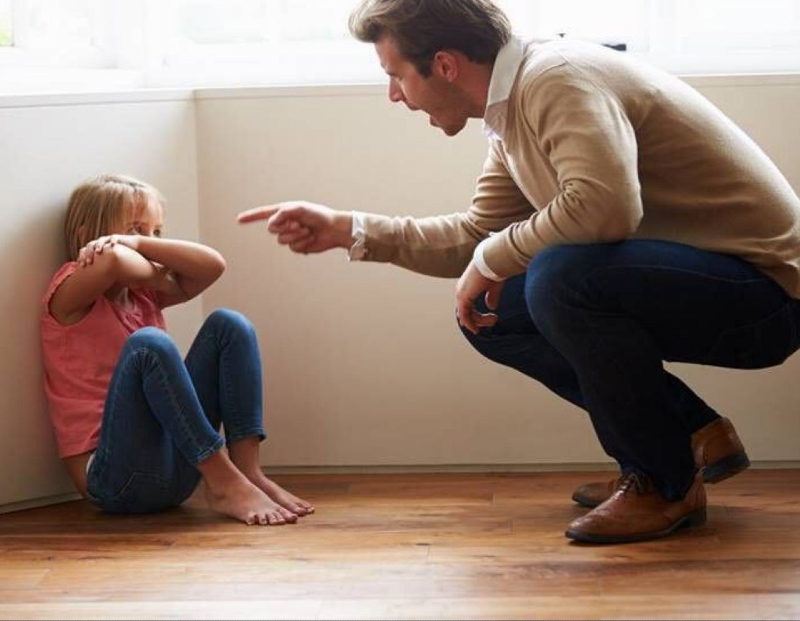 عواقب خطرناک کتک زدن کودک