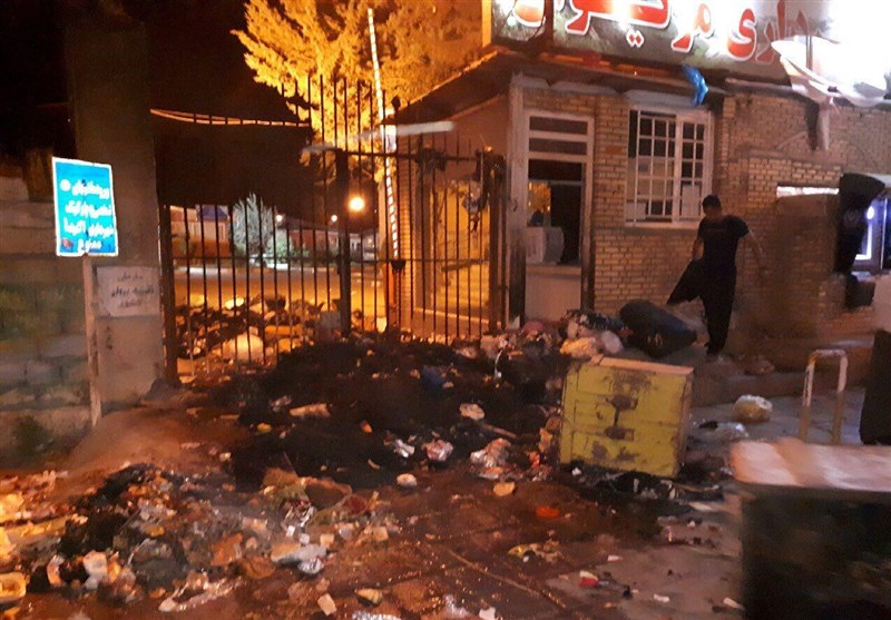 اِعتراض مریوانی‌ها به اوضاع نابسامان مدیریت زباله + تصاویر
